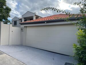 Exterior Garage Door Painting Brisbane Bayside